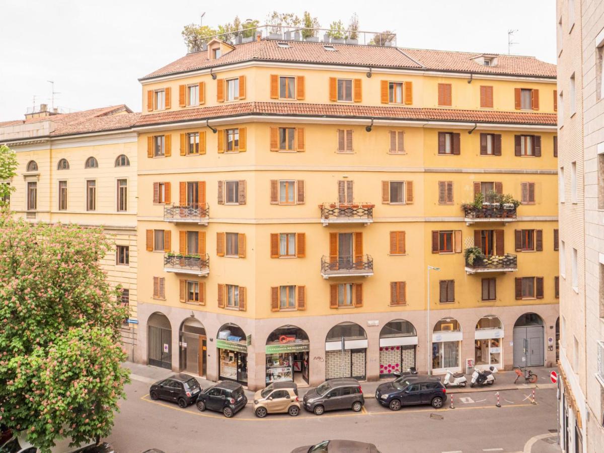 The Best Rent - Apartment With Balcony In Milan Downtown ภายนอก รูปภาพ