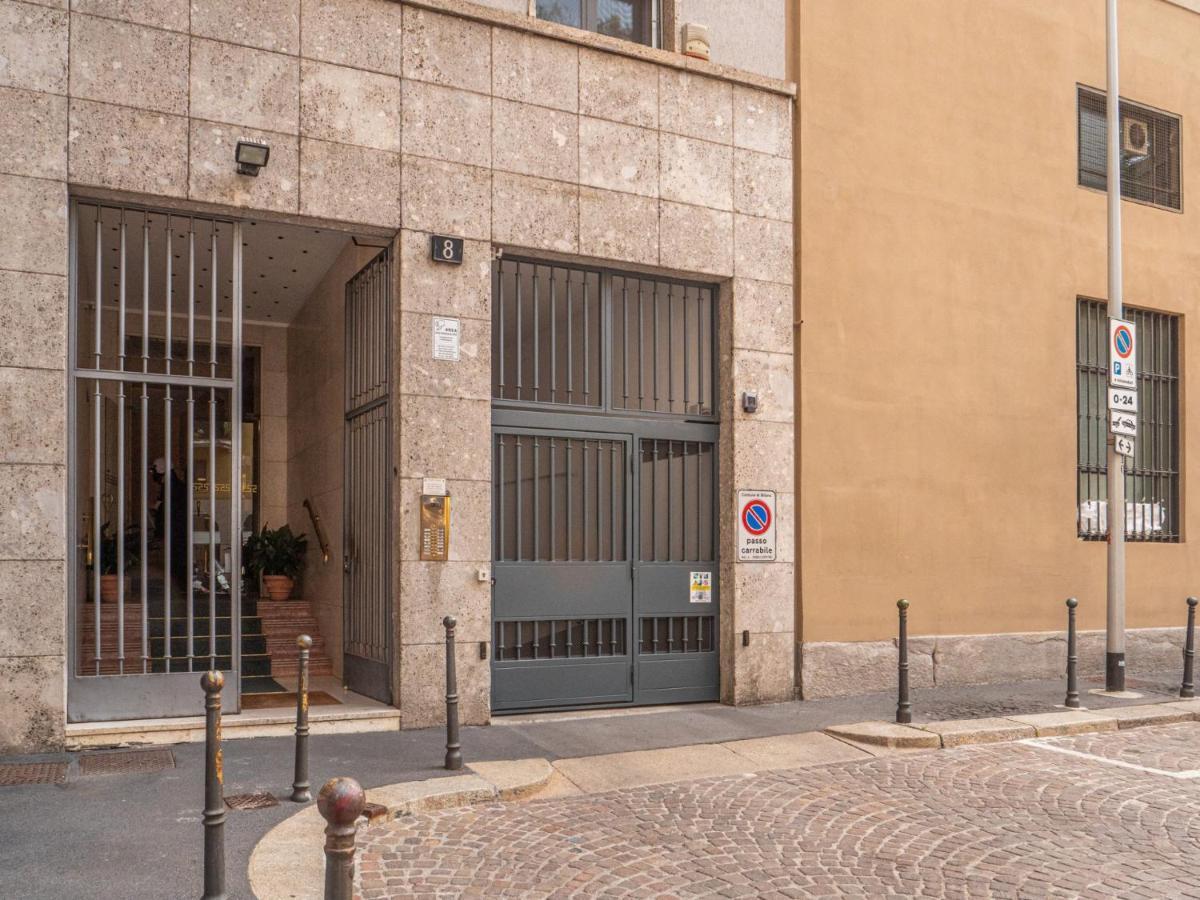 The Best Rent - Apartment With Balcony In Milan Downtown ภายนอก รูปภาพ