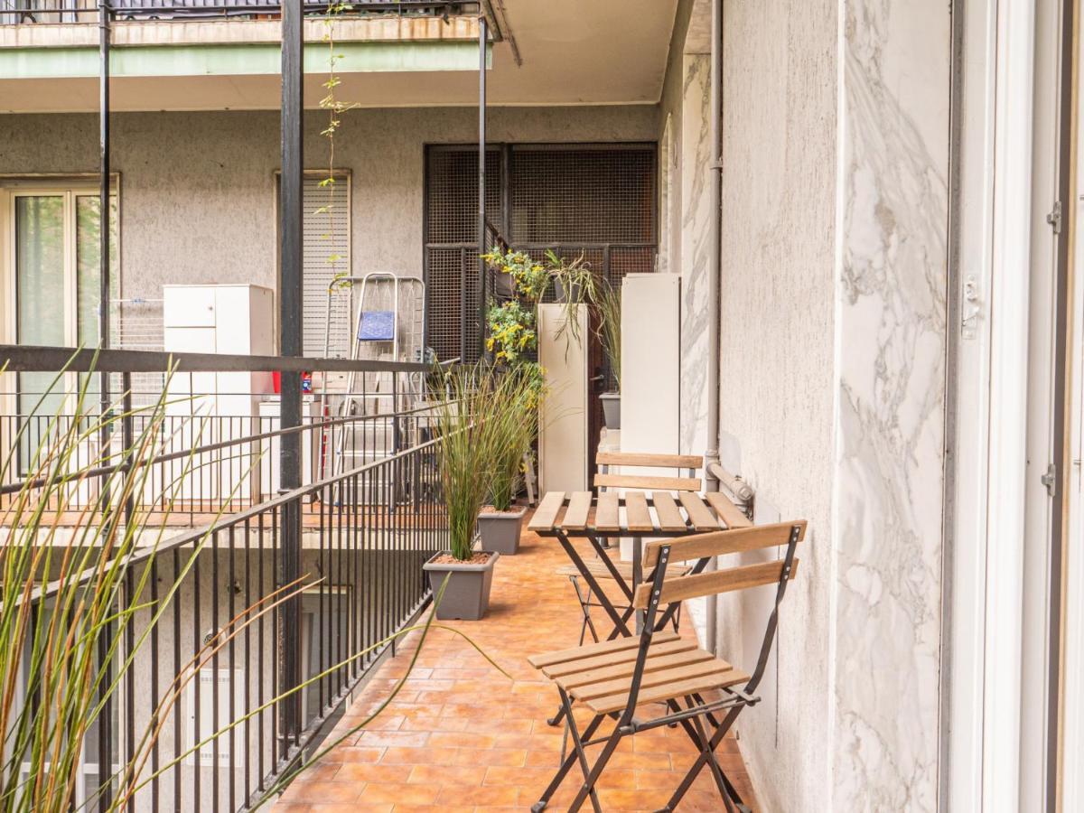 The Best Rent - Apartment With Balcony In Milan Downtown ภายนอก รูปภาพ